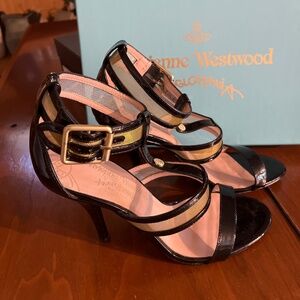 Dress sandals